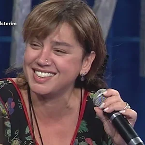 Sezen Aksu - Ben Annemi İsterim (1995)