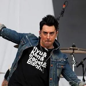 ian-watkins-kimdir-nereli-yaşı-biyografisi-arguntc.webp
