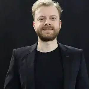emrah-gülsunar-kimdir-nereli-yaşı-boyu--biyografisi-arguntc.webp