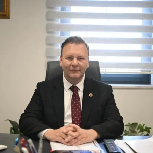 enes-emengen-kimdir-nereli-yaşı-biyografisi-argntc.webp